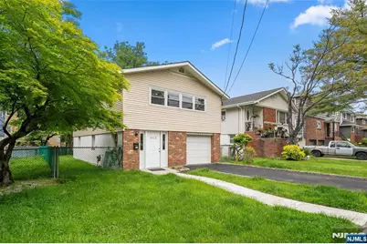 1423 13th Street, Fort Lee, NJ 07024 - Photo 2