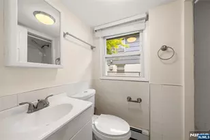 1423 13th St, Fort Lee, NJ 07024 - Photo 18
