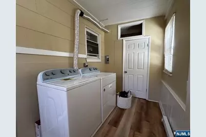 46 Elmwood Avenue, Montclair, NJ 07042 - Photo 8