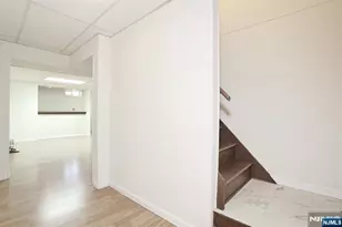 7 Tufts Ct, Paramus, NJ 07652 - Photo 38