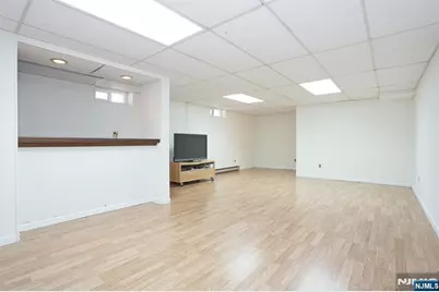 7 Tufts Court, Paramus, NJ 07652 - Photo 38