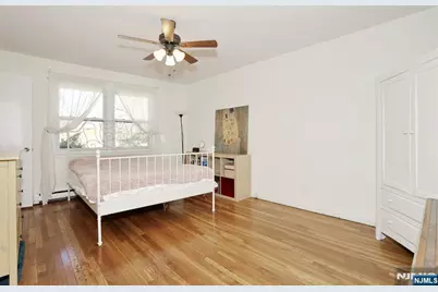 7 Tufts Court, Paramus, NJ 07652 - Photo 18