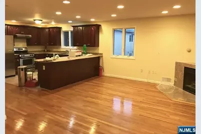 441 Hillcrest Place B #B, Palisades Park, NJ 07650 - Photo 4