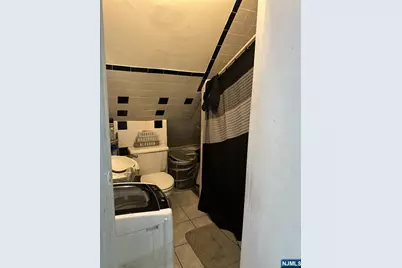 354 Dakota Street, Paterson, NJ 07503 - Photo 24