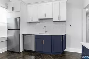 25 Waldo Ave, Bloomfield, NJ 07003 - Photo 6