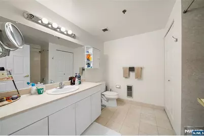 100 Old Palisade Road 2311 #2311, Fort Lee, NJ 07024 - Photo 16