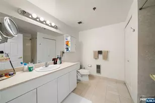 100 Old Palisade Road 2311, Fort Lee, NJ 07024 - Photo 16