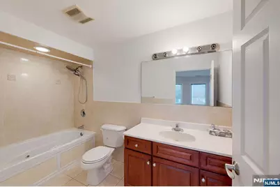 272 Highland Avenue, Palisades Park, NJ 07650 - Photo 30