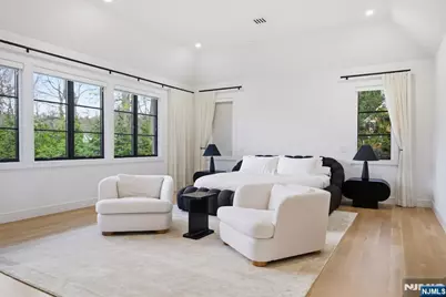 187 Hudson Avenue, Tenafly, NJ 07670 - Photo 18