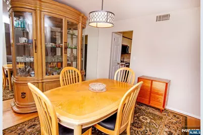 507 Windsor Drive 107 #107, Palisades Park, NJ 07650 - Photo 6