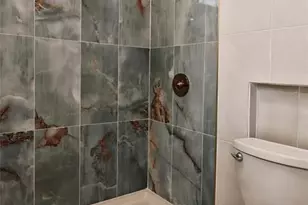 33 Norwood Pl, Bloomfield, NJ 07003 - Photo 20