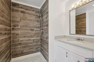 691 Hamilton Ave B, Ridgefield, NJ 07657 - Photo 26