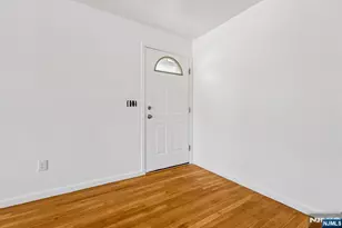 691 Hamilton Ave B, Ridgefield, NJ 07657 - Photo 4