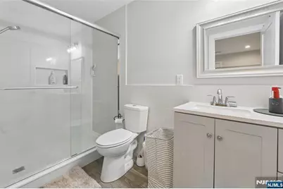 41-43 Lindley Avenue, Tenafly, NJ 07670 - Photo 38