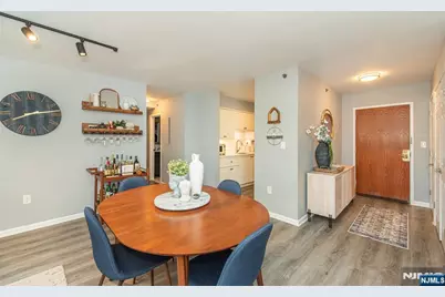 300 Main Street 211 #211, Little Falls Township, NJ 07424 - Photo 4