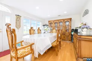 1 Lincoln Pl, Moonachie, NJ 07074 - Photo 8