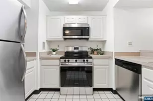 551 Observer Hwy 3L, Hoboken, NJ 07030 - Photo 6