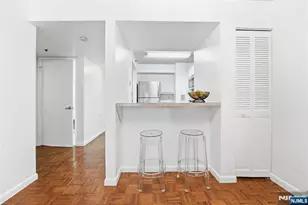 551 Observer Hwy 3L, Hoboken, NJ 07030 - Photo 4