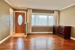 6 White Beeches Dr, Dumont, NJ 07628 - Photo 2