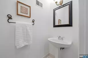 276 Great Smokey Ln, Mahwah, NJ 07430 - Photo 14