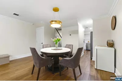 101 Route 5 304 #304, Edgewater, NJ 07020 - Photo 8