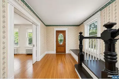 76 Magnolia Avenue, Tenafly, NJ 07670 - Photo 4