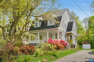 76 Magnolia Ave, Tenafly, NJ 07670 - Photo 2