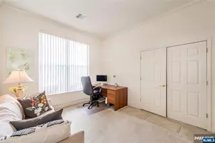 703 4 Seasons Dr, Wayne, NJ 07470 - Photo 18