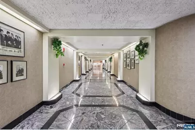 111 Mulberry Street 2-V #2-V, Newark, NJ 07102 - Photo 2