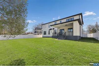 228 Spring Valley Road, Paramus, NJ 07652 - Photo 2