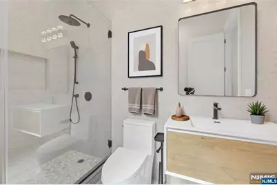 228 Spring Valley Road, Paramus, NJ 07652 - Photo 18