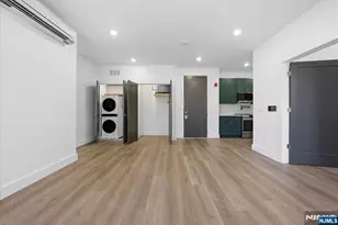 21 Lincoln 101, Newark, NJ 07102 - Photo 10