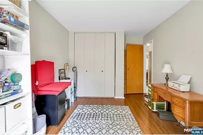 22-1 Tamaron Drive, Waldwick, NJ 07463 - Photo 24