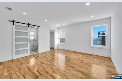 309 Ottawa Avenue, Hasbrouck Heights, NJ 07604 - Photo 24