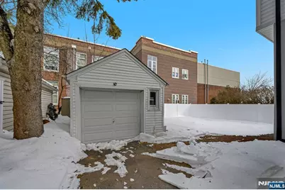 309 Ottawa Avenue, Hasbrouck Heights, NJ 07604 - Photo 36