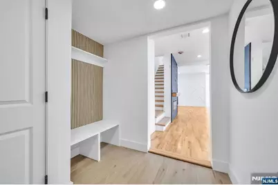 309 Ottawa Avenue, Hasbrouck Heights, NJ 07604 - Photo 6