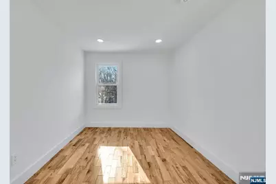 309 Ottawa Avenue, Hasbrouck Heights, NJ 07604 - Photo 32