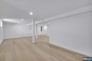 309 Ottawa Ave, Hasbrouck Heights, NJ 07604 - Photo 34