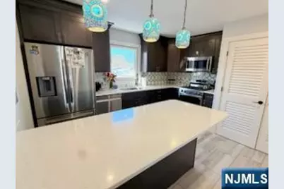 33 Willow Wood Court 2 #2, East Rutherford, NJ 07073 - Photo 2