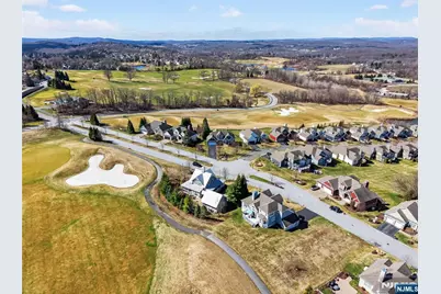 4 Coventry Road, Hamburg, NJ 07419 - Photo 2