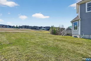 4 Coventry Rd, Hamburg, NJ 07419 - Photo 10