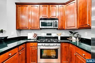 106 Rock Creek Dr T211, Clifton, NJ 07014 - Photo 18