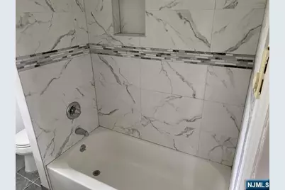 467 Knoll Road, New Milford, NJ 07646 - Photo 12