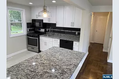 467 Knoll Road, New Milford, NJ 07646 - Photo 4