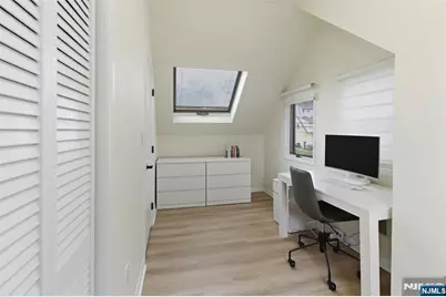 126 Brookside Avenue, Cresskill, NJ 07626 - Photo 10