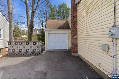 126 Brookside Avenue, Cresskill, NJ 07626 - Photo 6