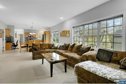 123 Livingston Avenue, Livingston, NJ 07039 - Photo 16