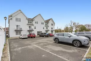 483 Forest 10, Kearny, NJ 07032 - Photo 18