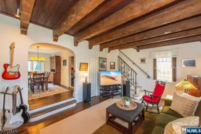 31 Windsor Road, Clifton, NJ 07012 - Photo 4