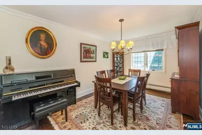 31 Windsor Road, Clifton, NJ 07012 - Photo 10